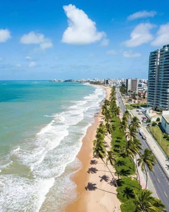 Apê aconchegante e próximo de td