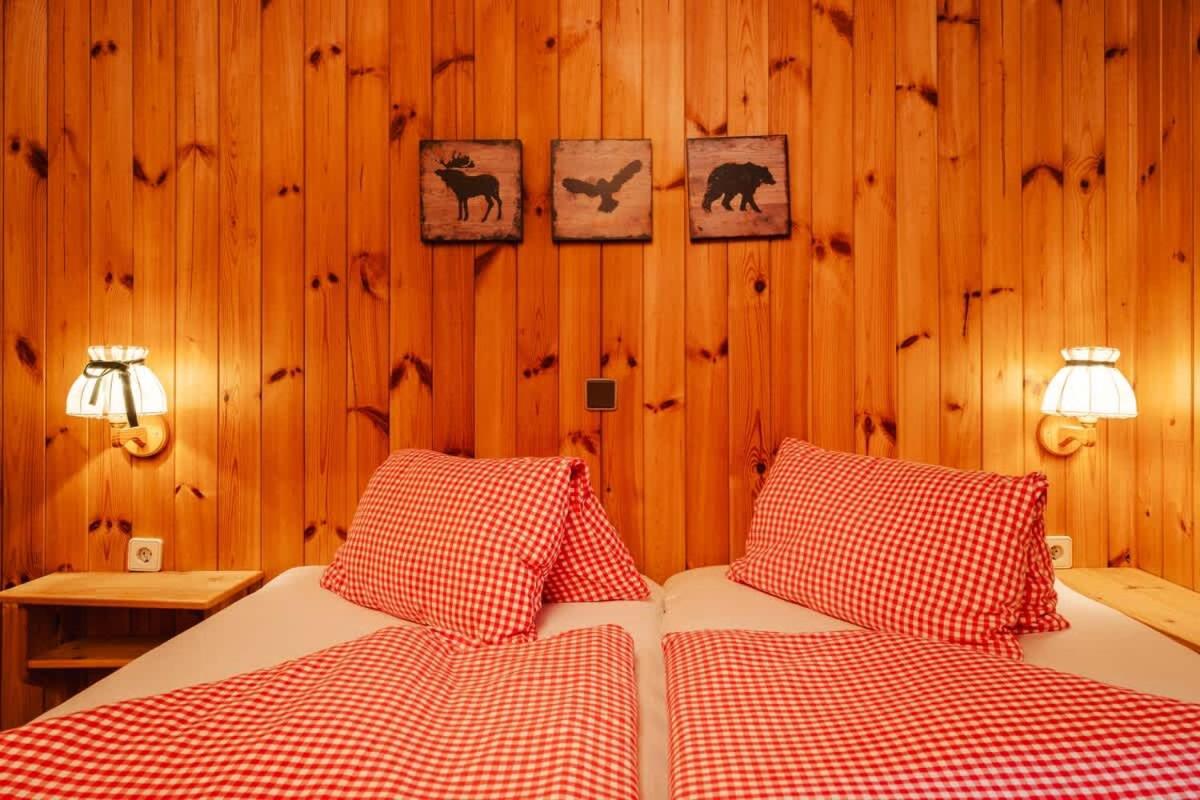 Lima Alpine Lodges - Almhaus Petra