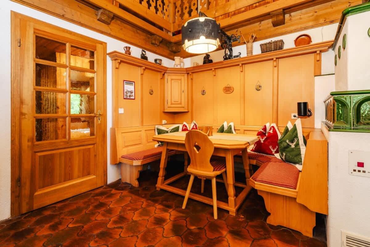 Lima Alpine Lodges - Almhaus Petra