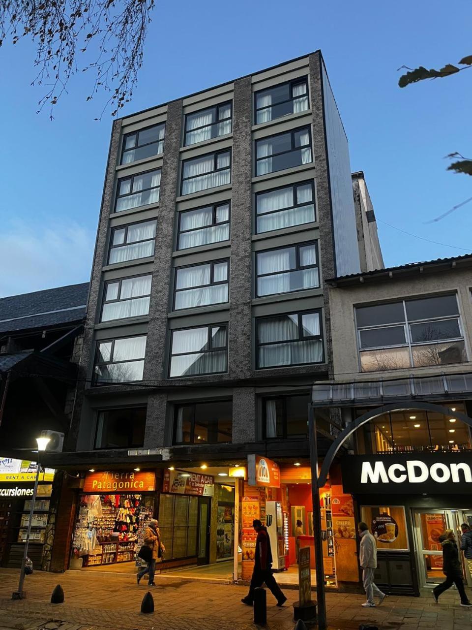 Hotel Internacional - Image 1