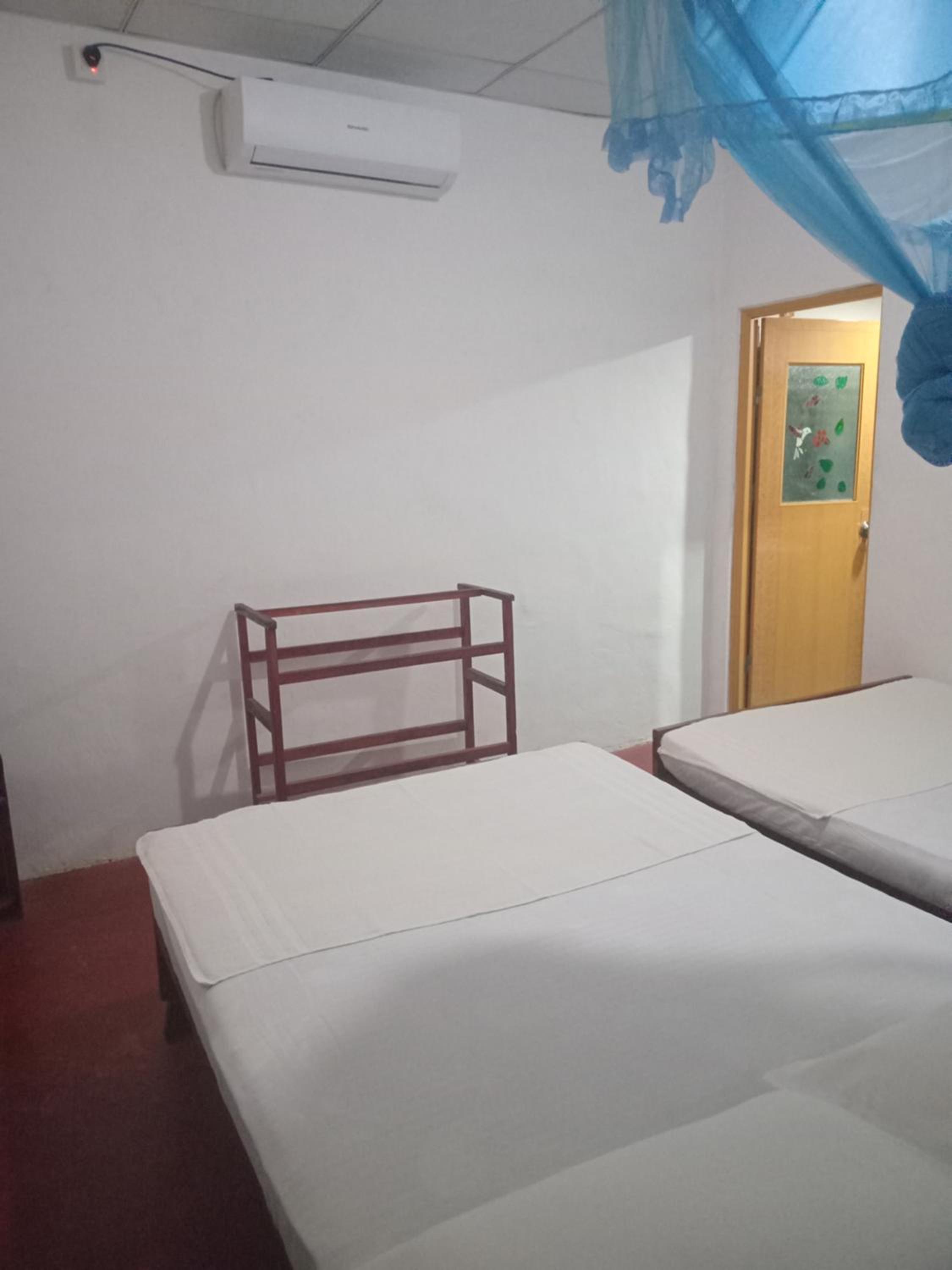 Senasuma Holiday Bungalow Anuradhapura view 3