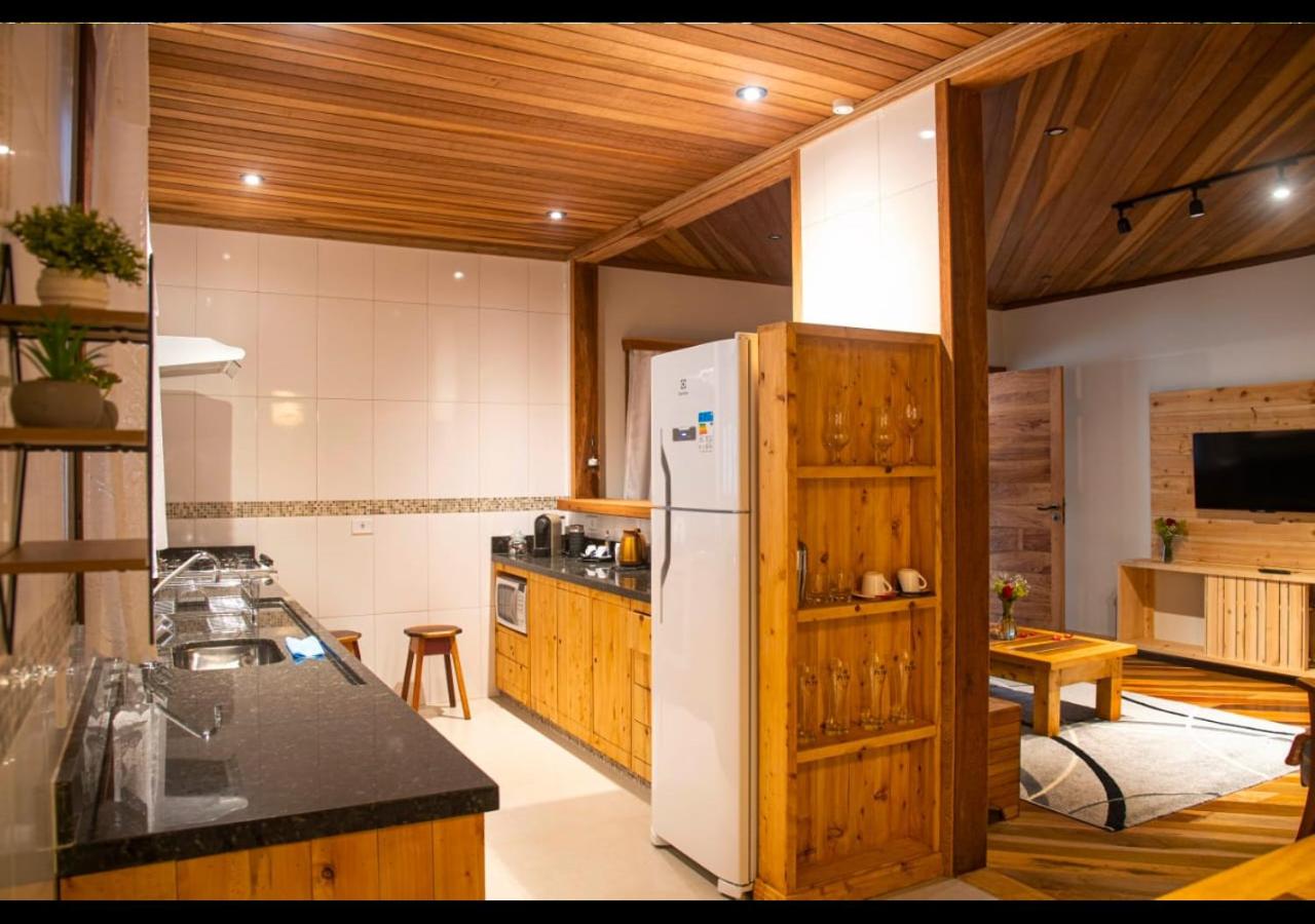 Casa Dos Pinheiros - Casa de Temporada em Visconde de Mauá