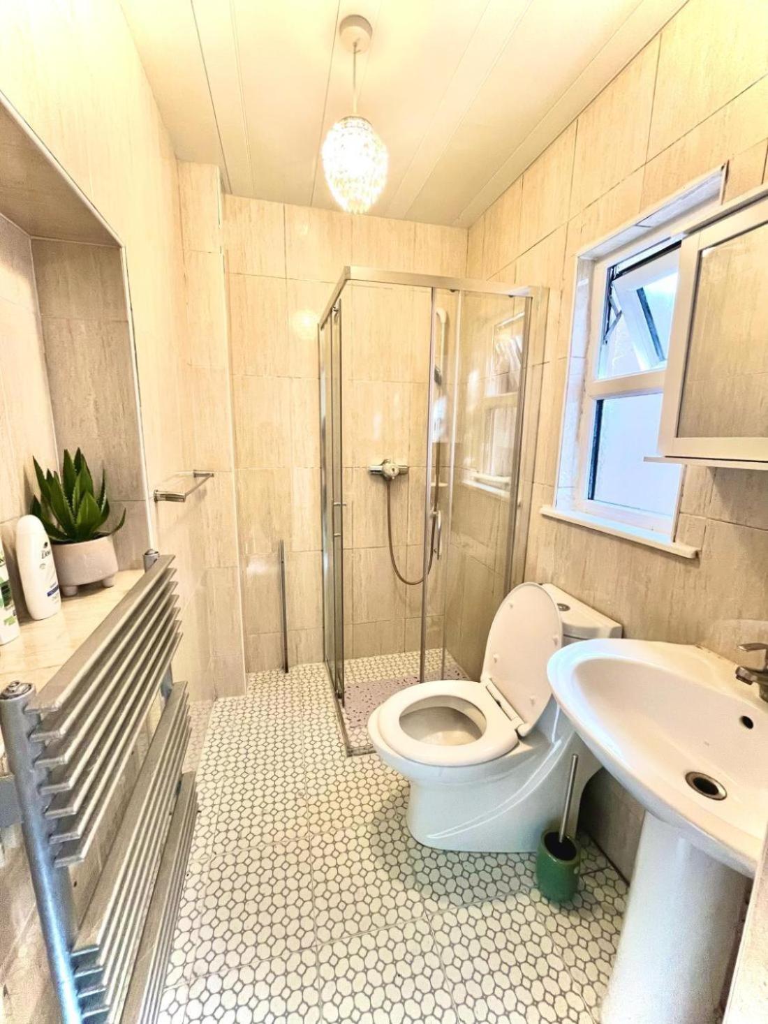Room in House - Dublin 1-Spacious Modern Duplex 2b2b
