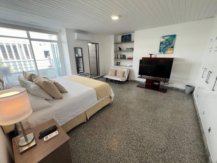 Apartamento VIP a 1 cuadra de playas y peatonal