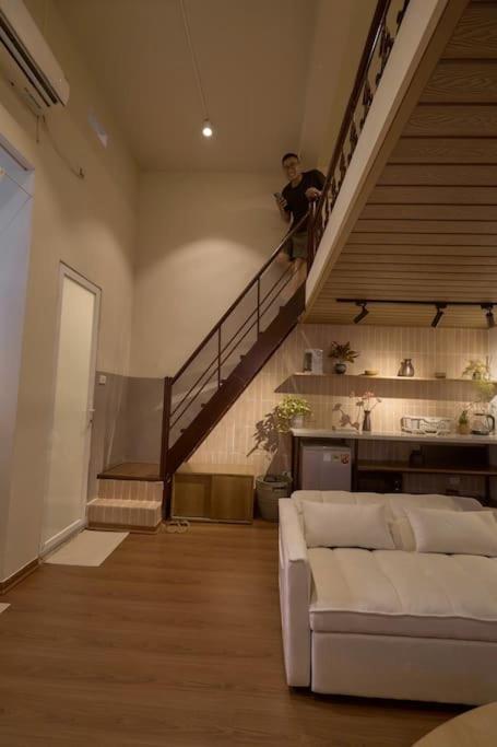 Old Quarter Attic Homee