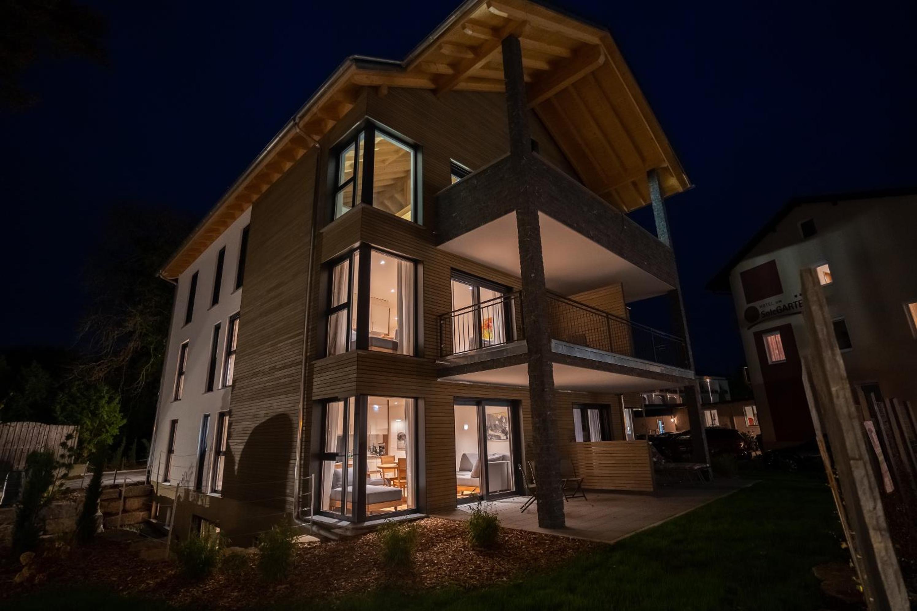 INVITA Natur-Chalets - Gruppenurlaub, Events im Schwarzwald - 6 Apartments, 25 Personen