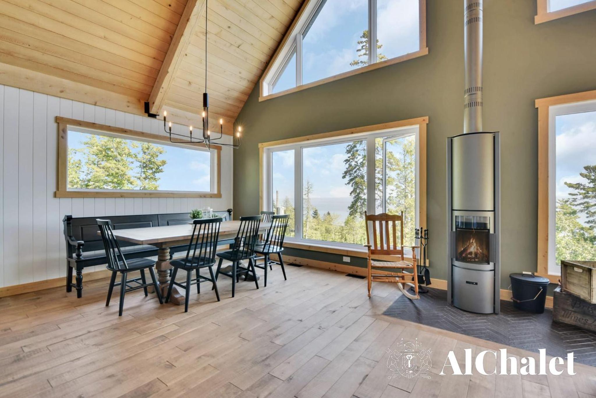 Shack saison - vue sur le fleuve avec spa