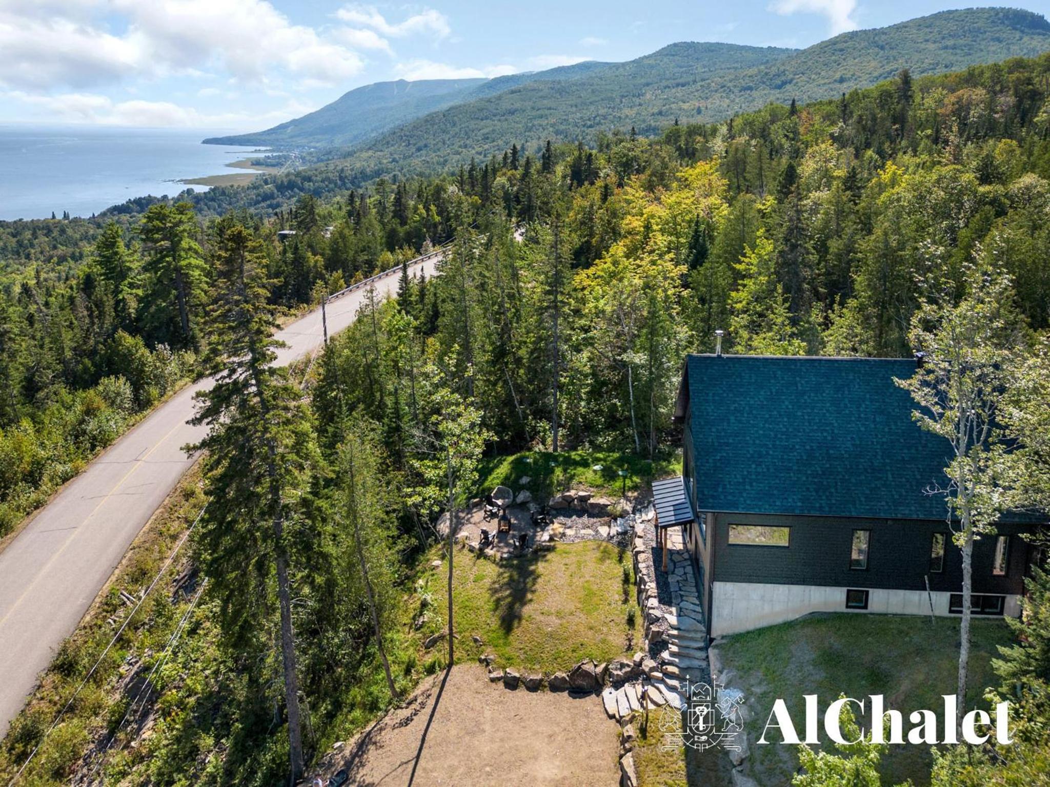 Shack saison - vue sur le fleuve avec spa