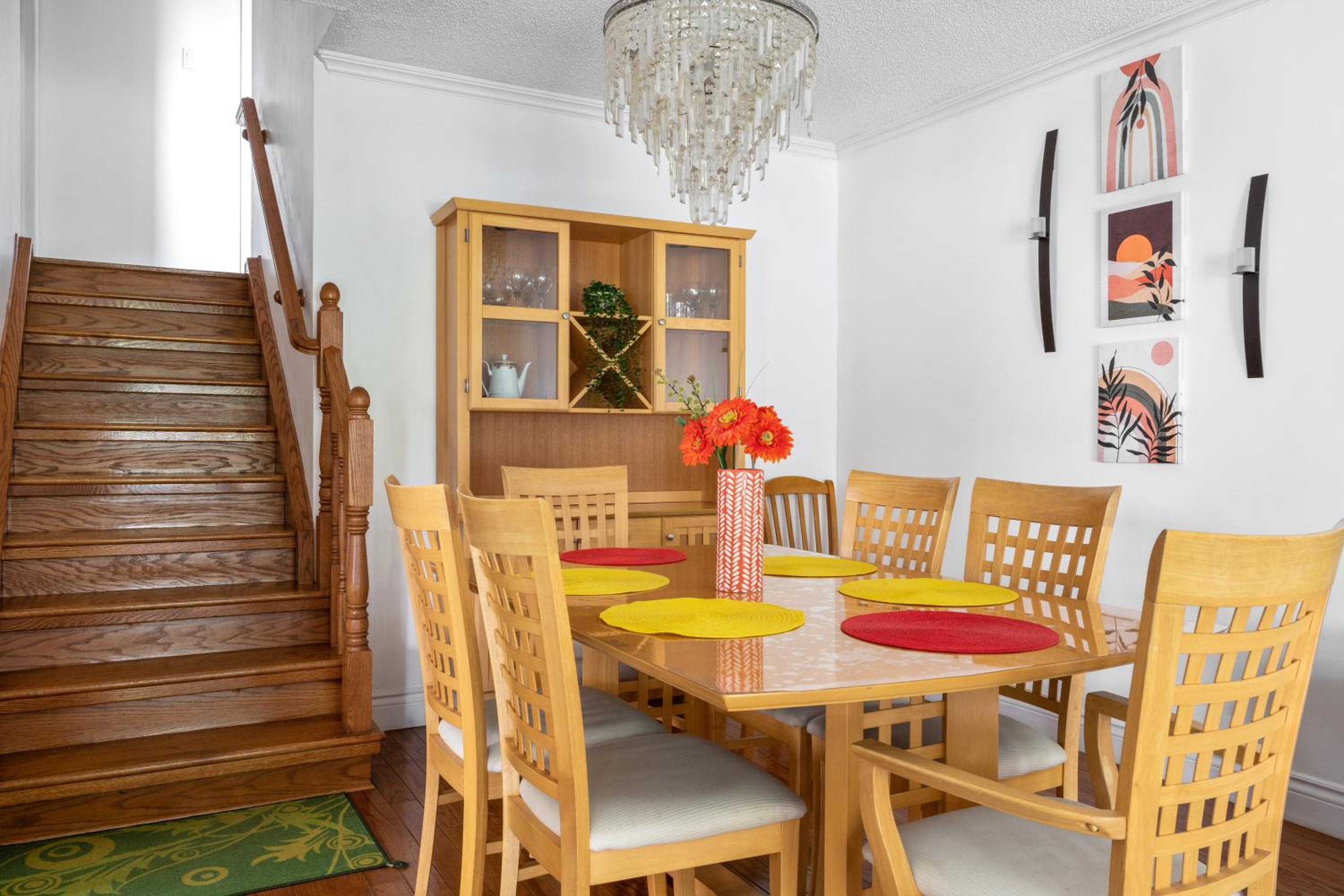 Glengarry Haus Spacious 2BR Home Away From Home