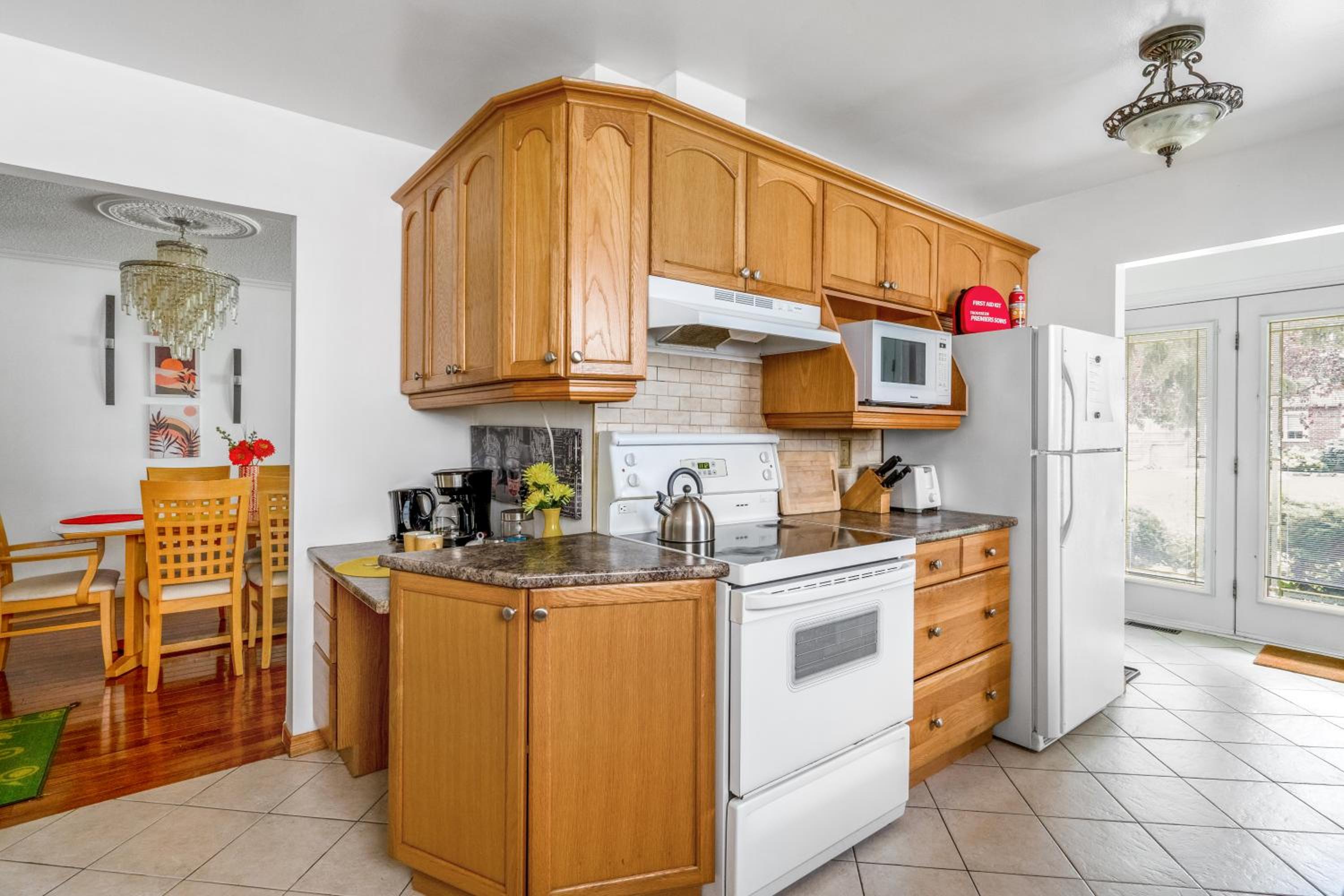 Glengarry Haus Spacious 2BR Home Away From Home