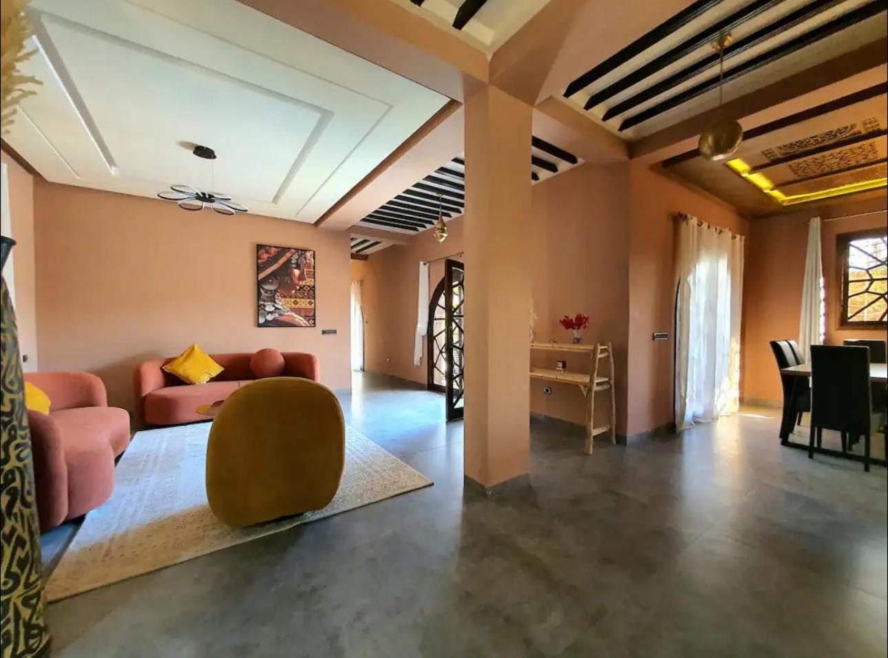 Villa Yazen with warm pool