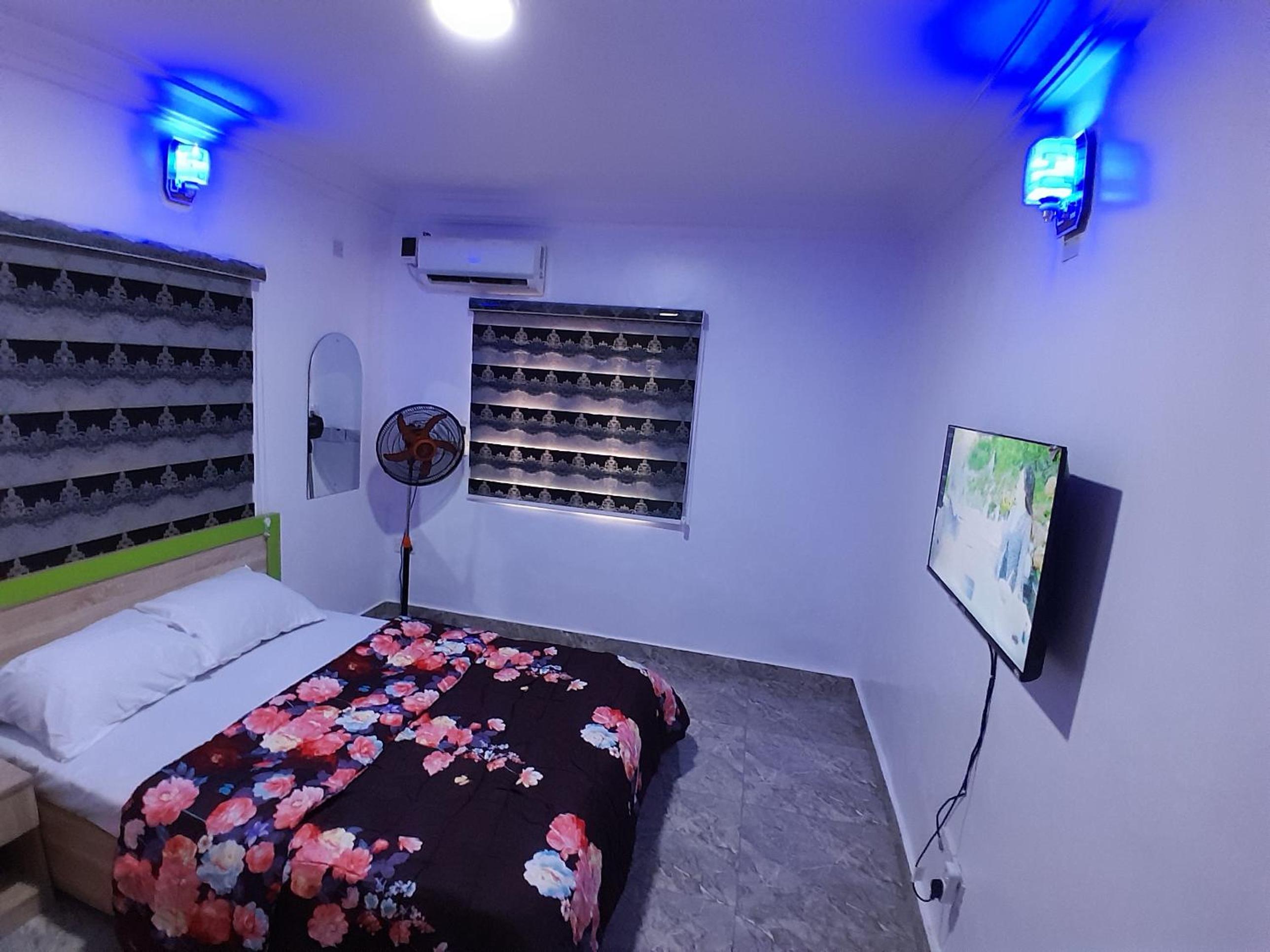 MQ Apartments - Stylish 3 bedrooms Flat view 5