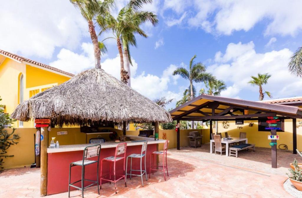 Caya Luna Apartments
