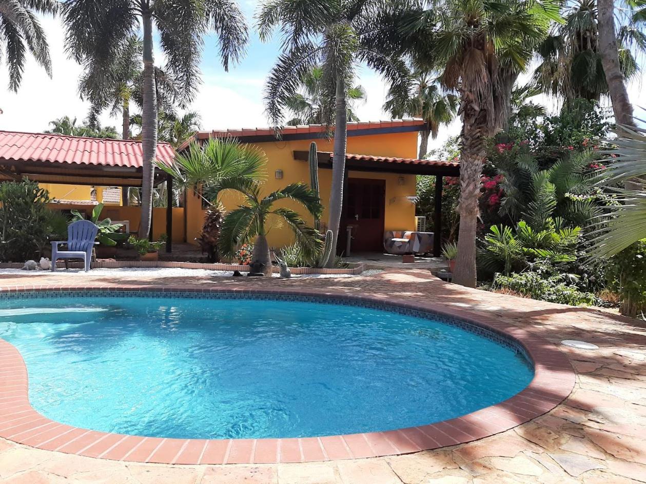 Caya Luna Apartments