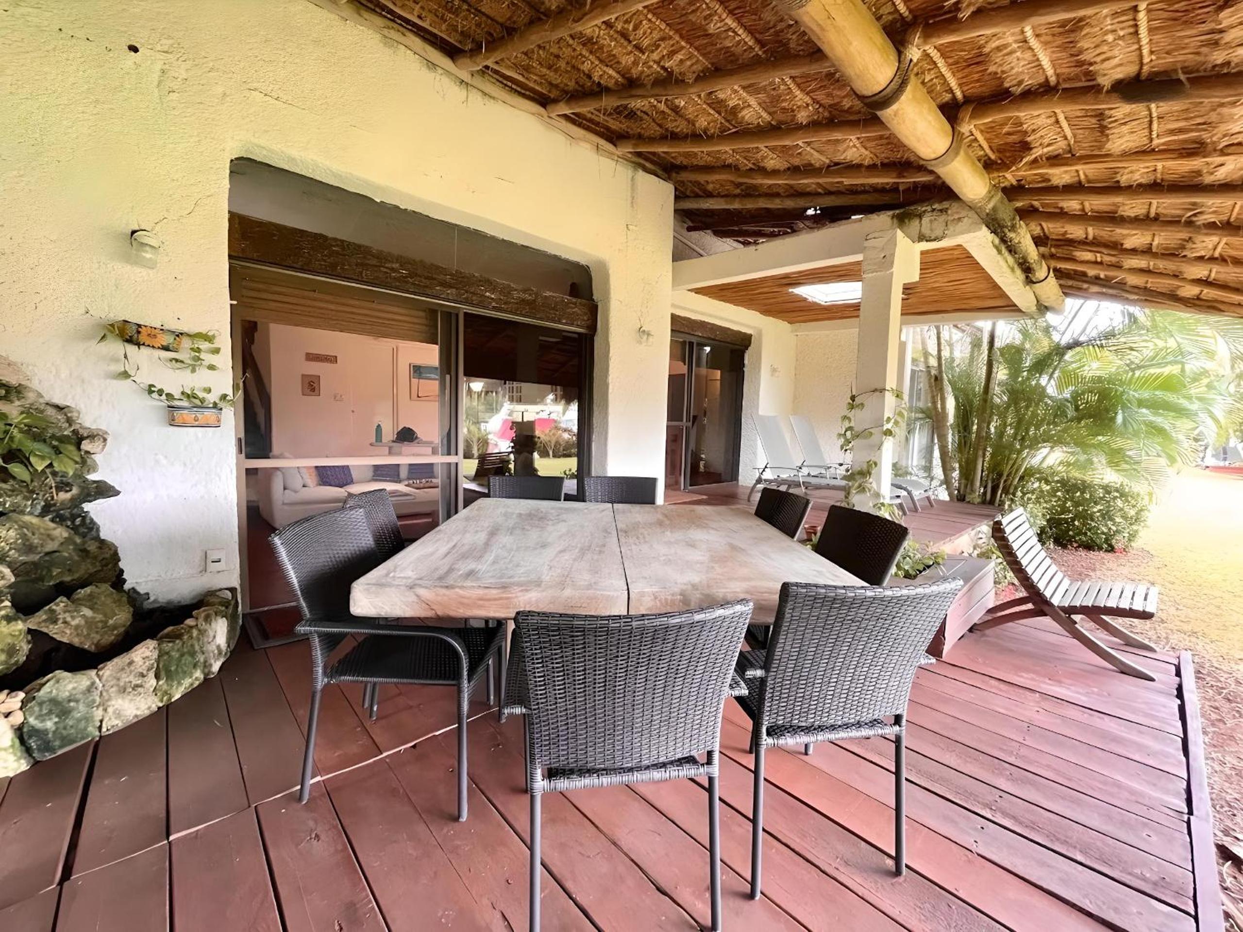 Private Villa By Andani
