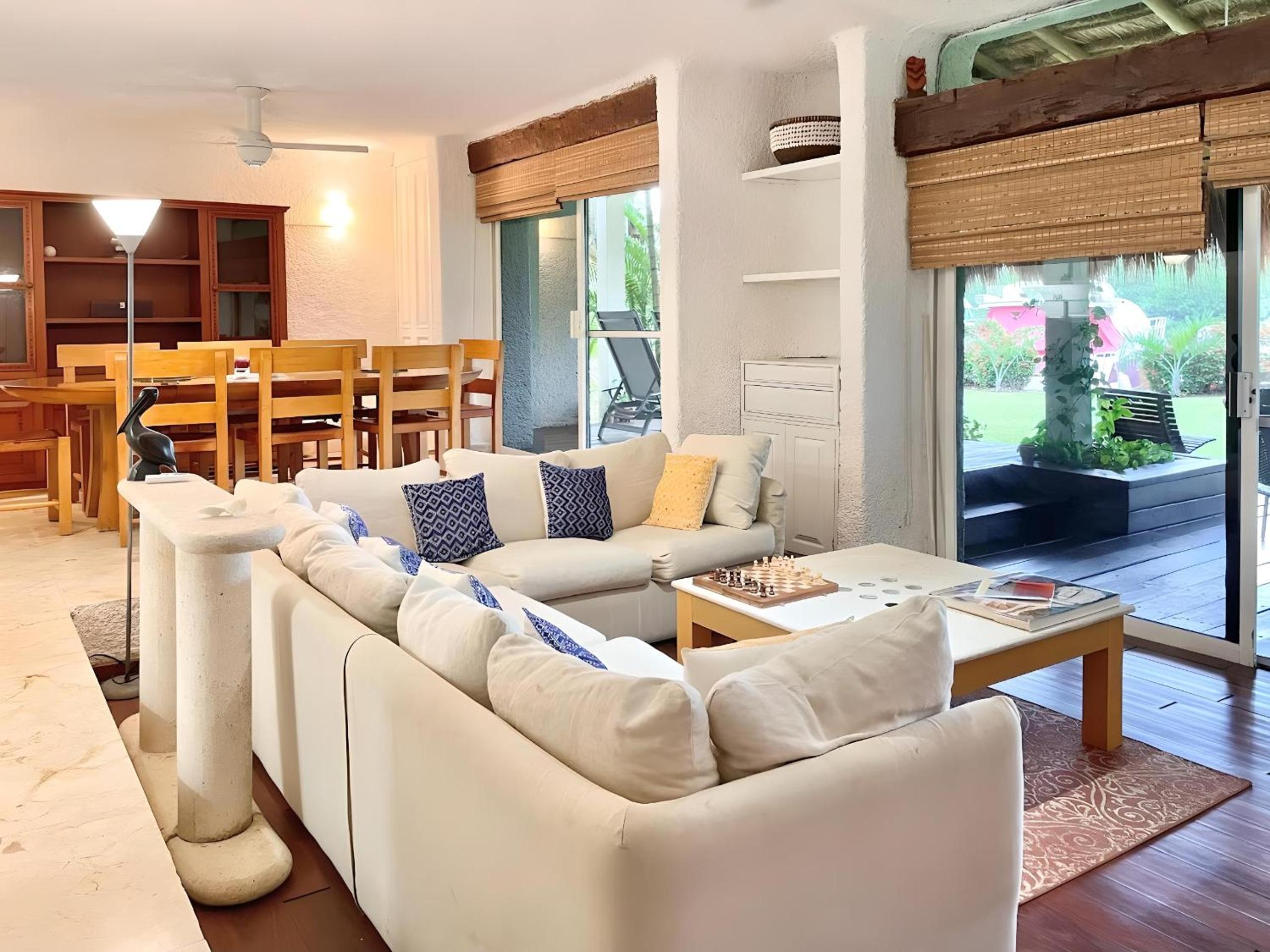 Private Villa By Andani