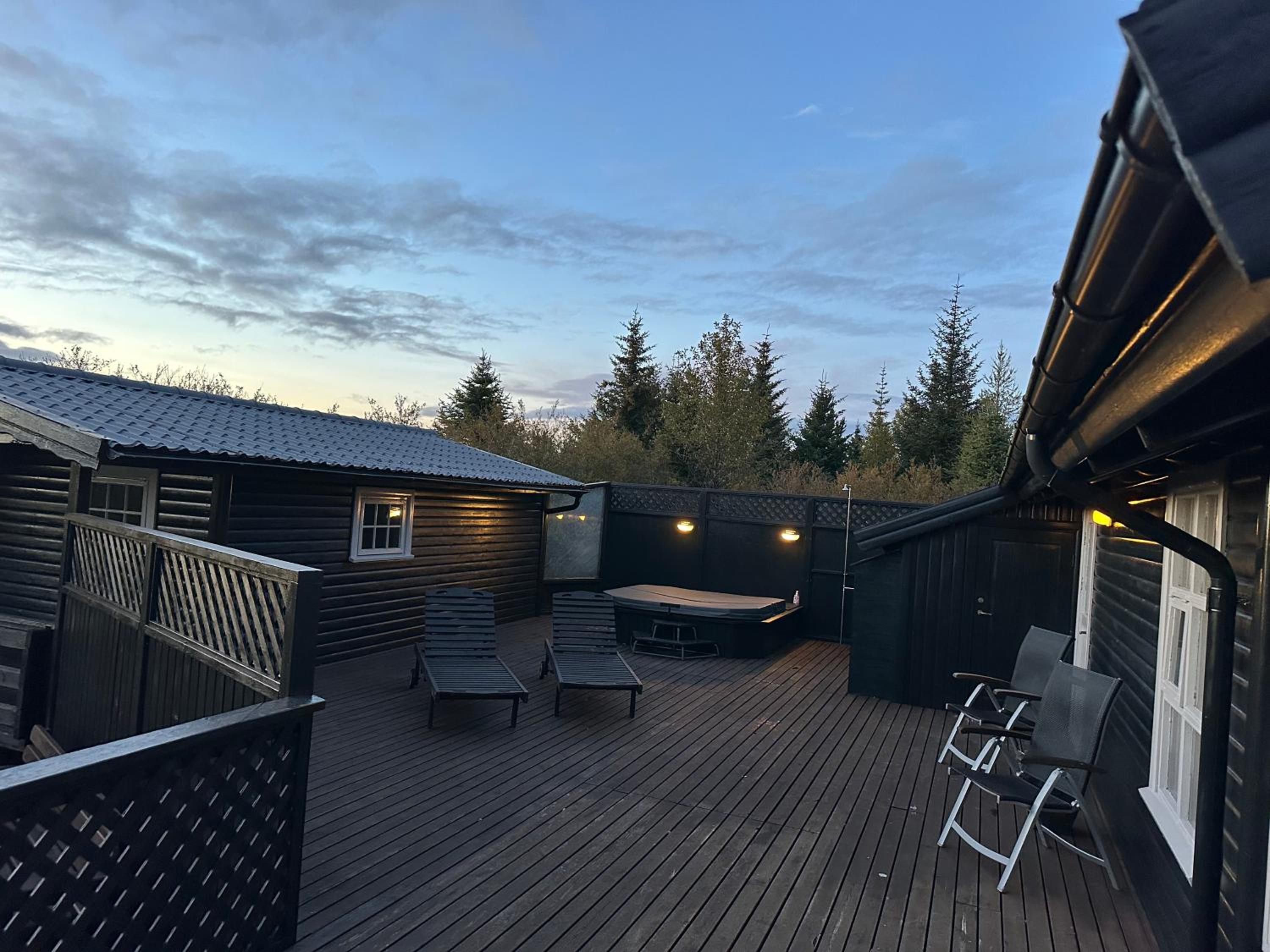Cabin in Vaðnes view 4