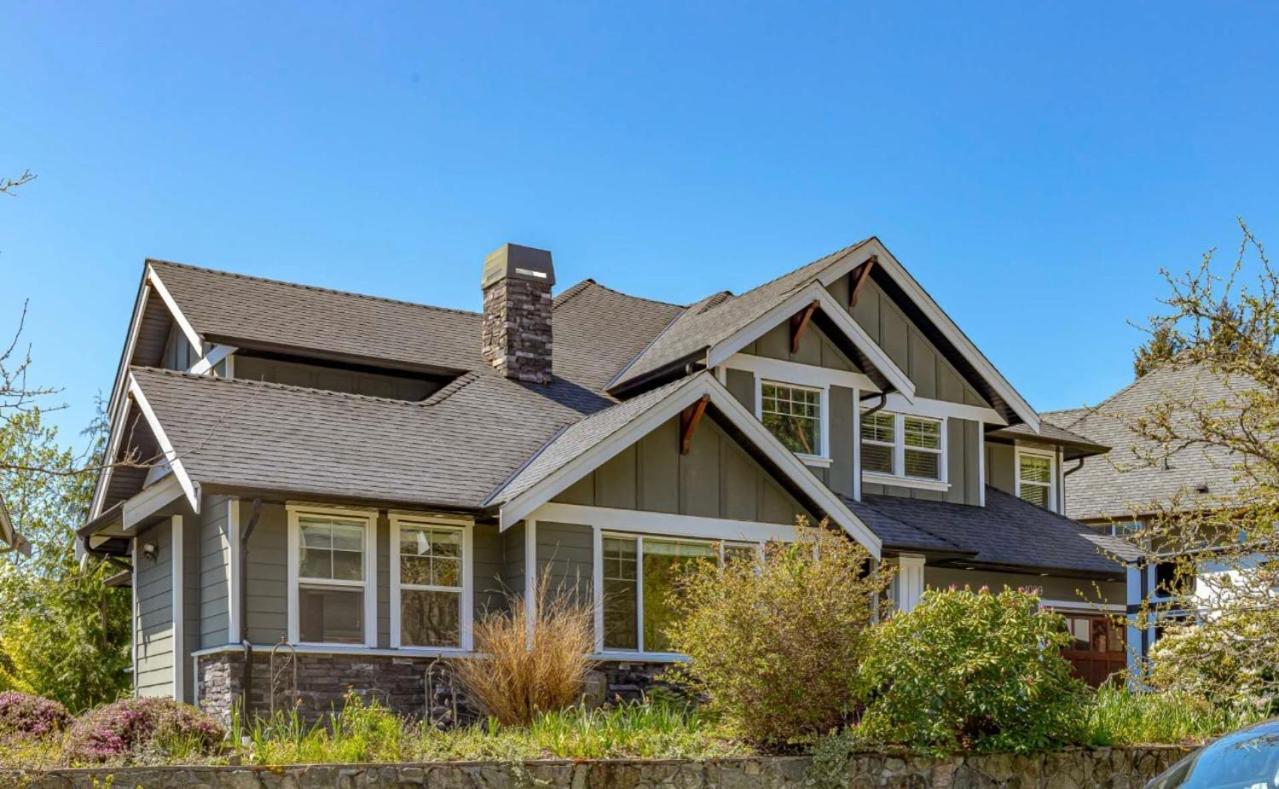 Ground level two bedrooms Suite near Lake and Golf Course