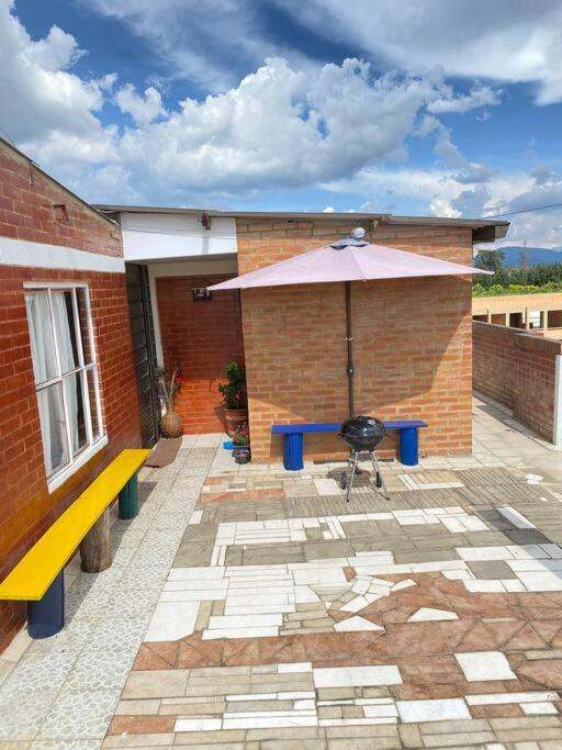 Apartamento en último piso hermosa vista al pueblo y lago