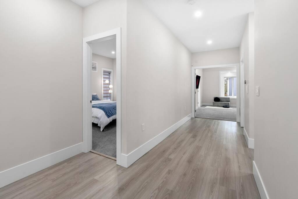 Modern Comfortable Charming Retreat