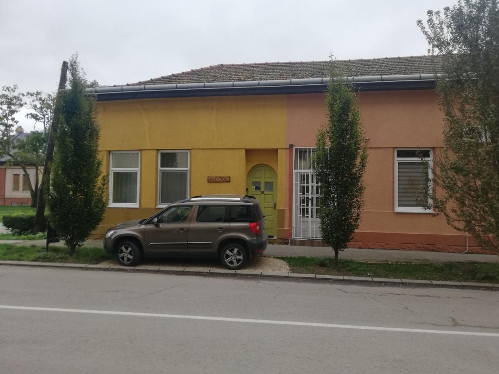 Photo 7