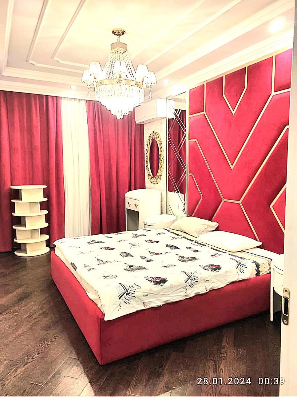 Apartment in the center, with 2 bedrooms!