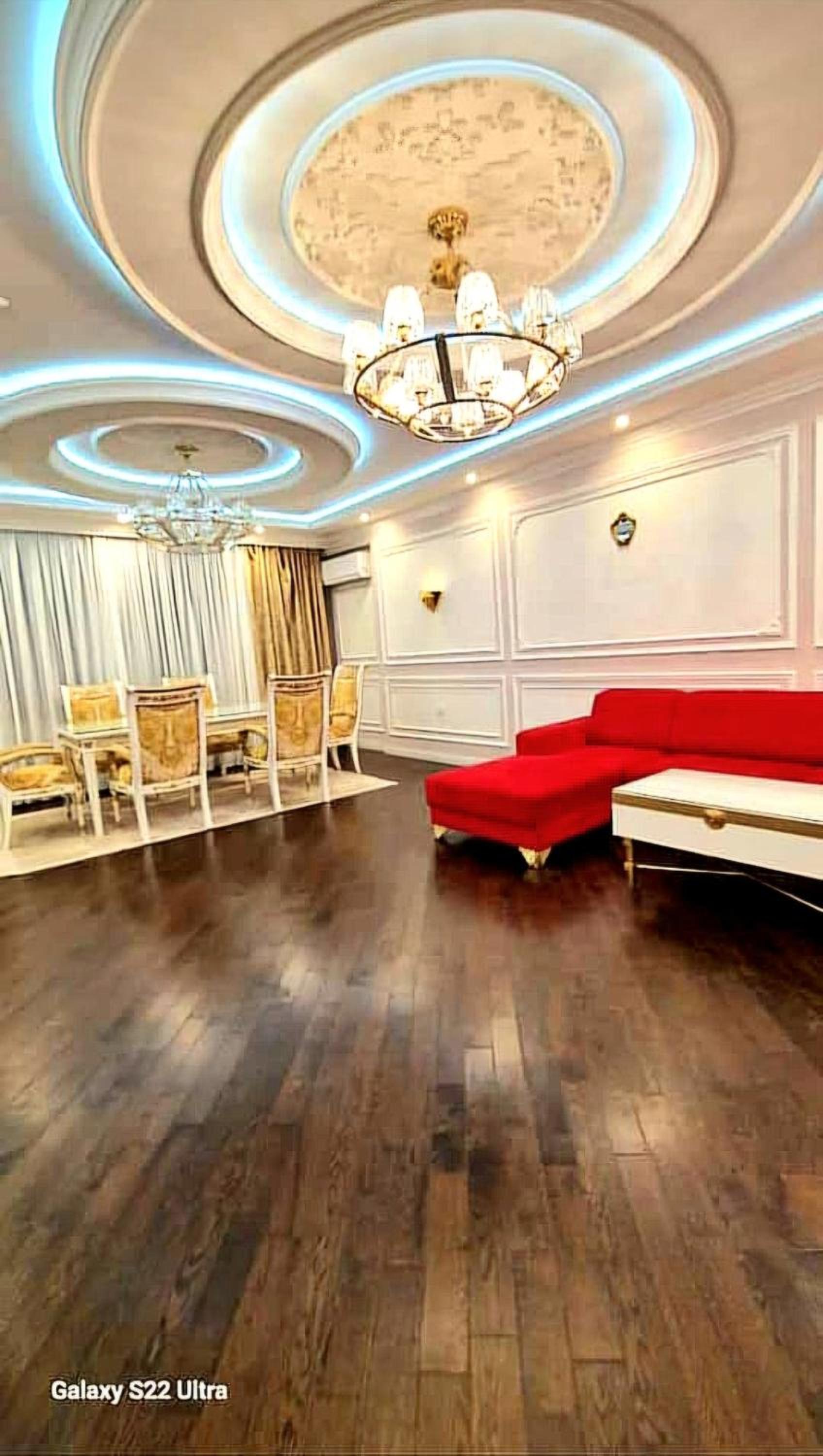 Apartment in the center, with 2 bedrooms!