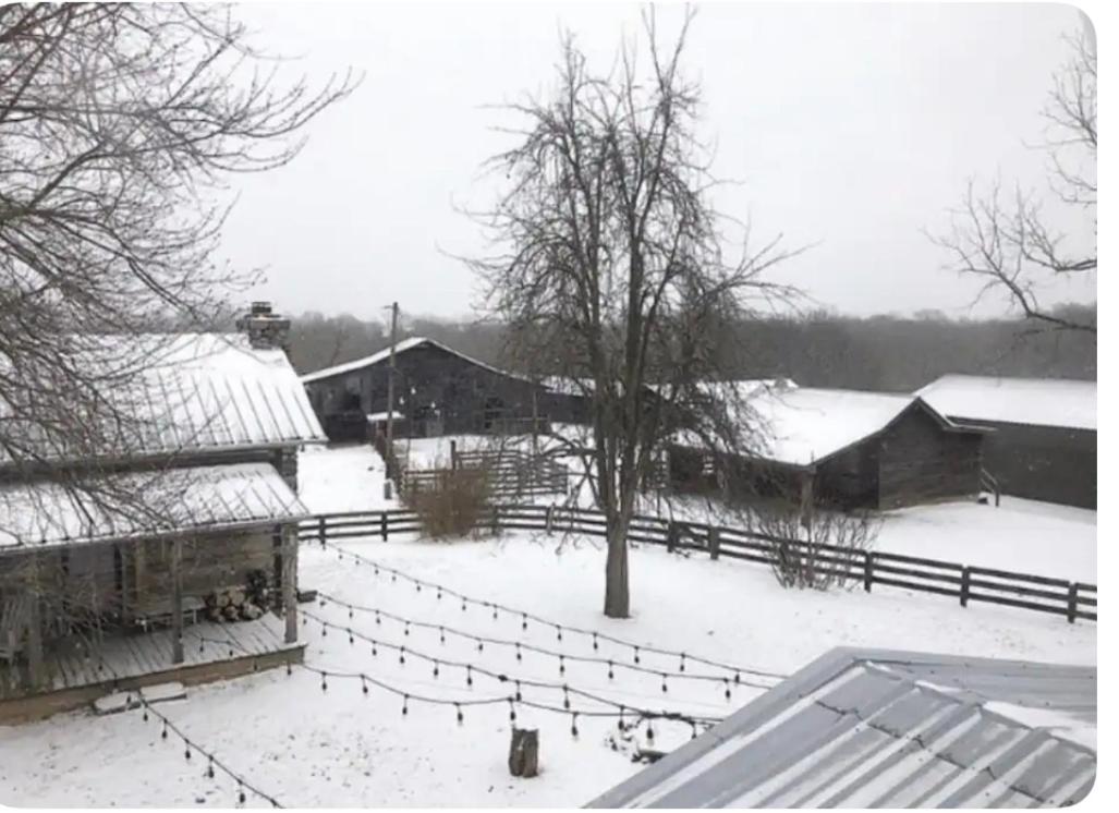 Crocketts Cabin