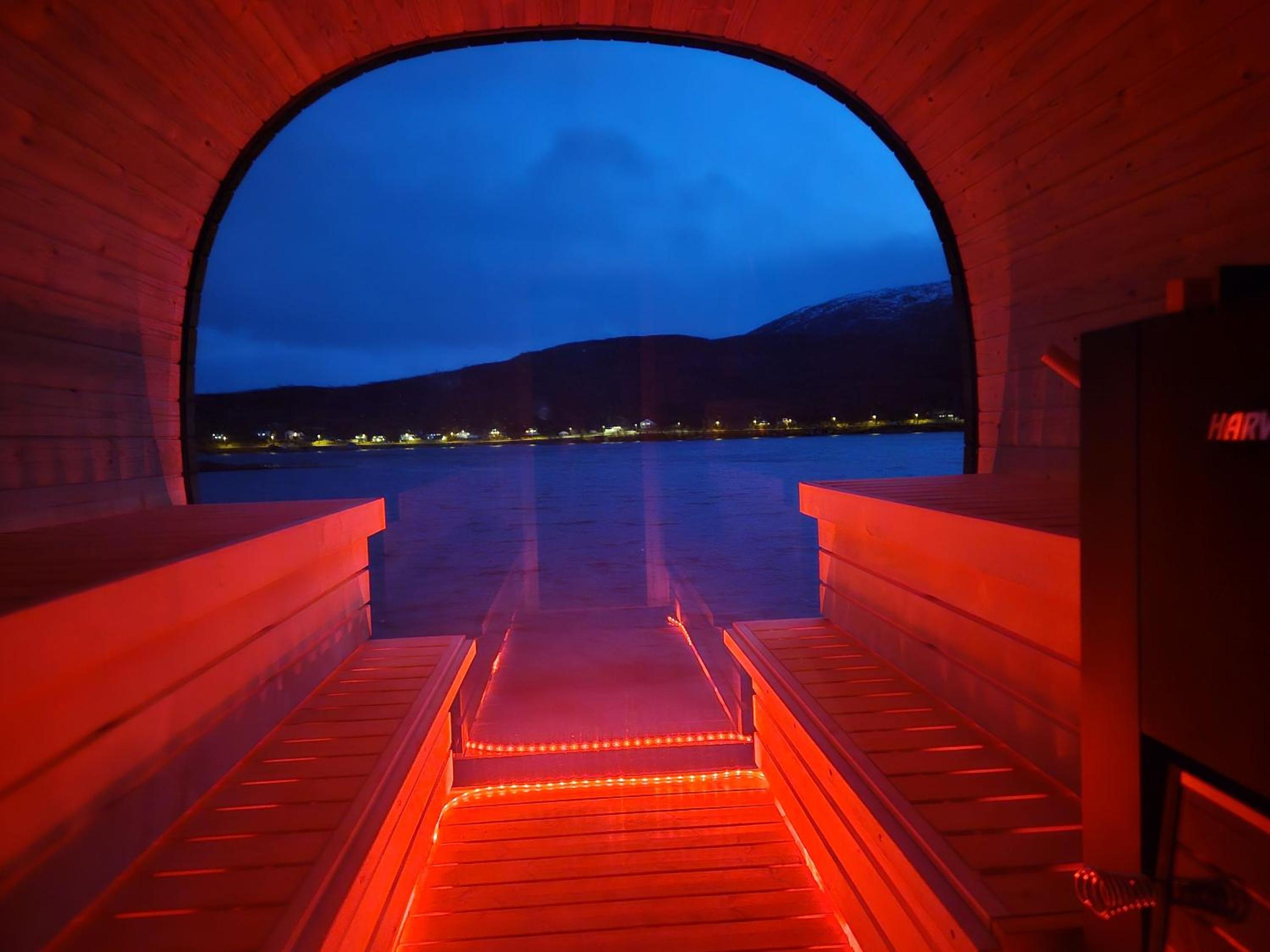 Kaldfjord Sea House view 2