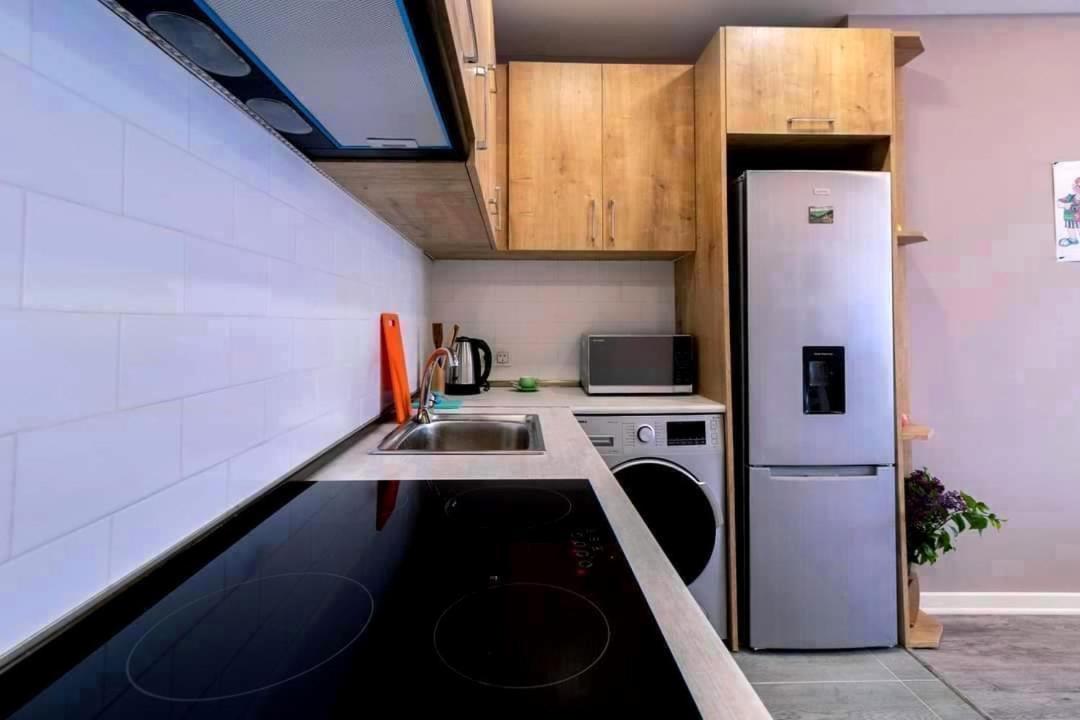 City Center, Modern 2Bedroom and 2Bathroom and Stunning View