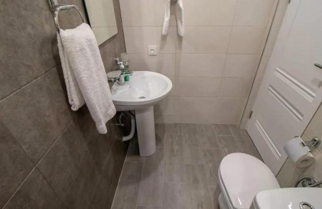 City Center, Modern 2Bedroom and 2Bathroom and Stunning View