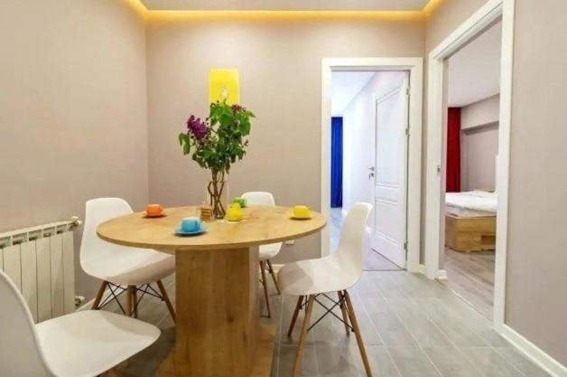City Center, Modern 2Bedroom and 2Bathroom and Stunning View