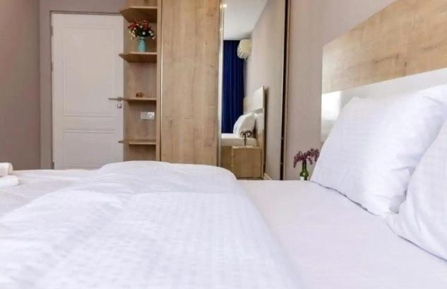 City Center, Modern 2Bedroom and 2Bathroom and Stunning View