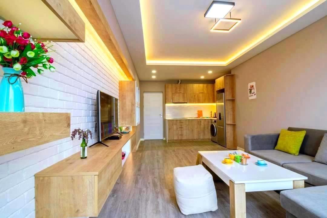 City Center, Modern 2Bedroom and 2Bathroom and Stunning View