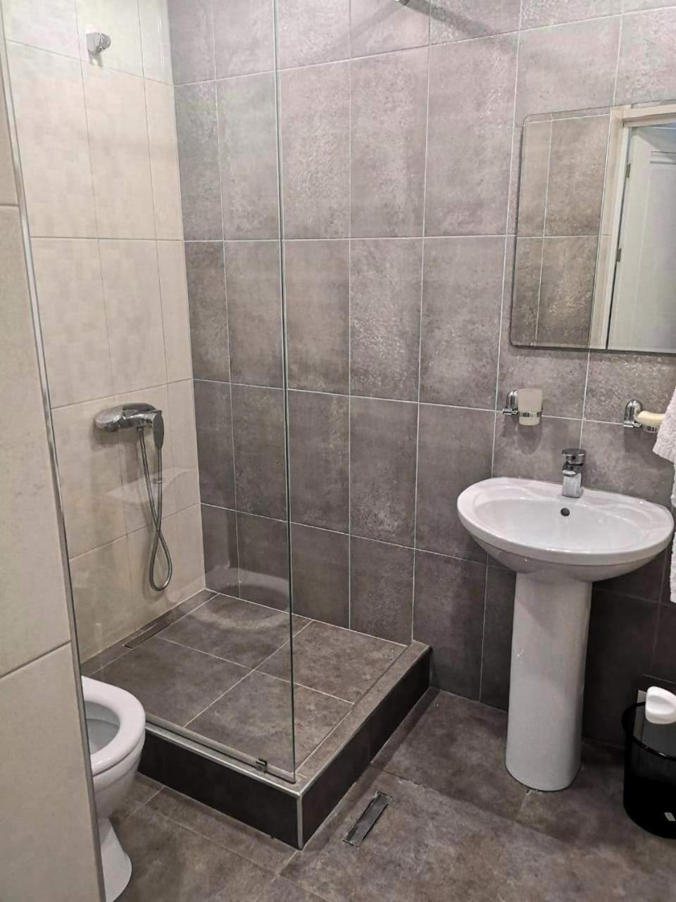 City Center, Modern 2Bedroom and 2Bathroom and Stunning View