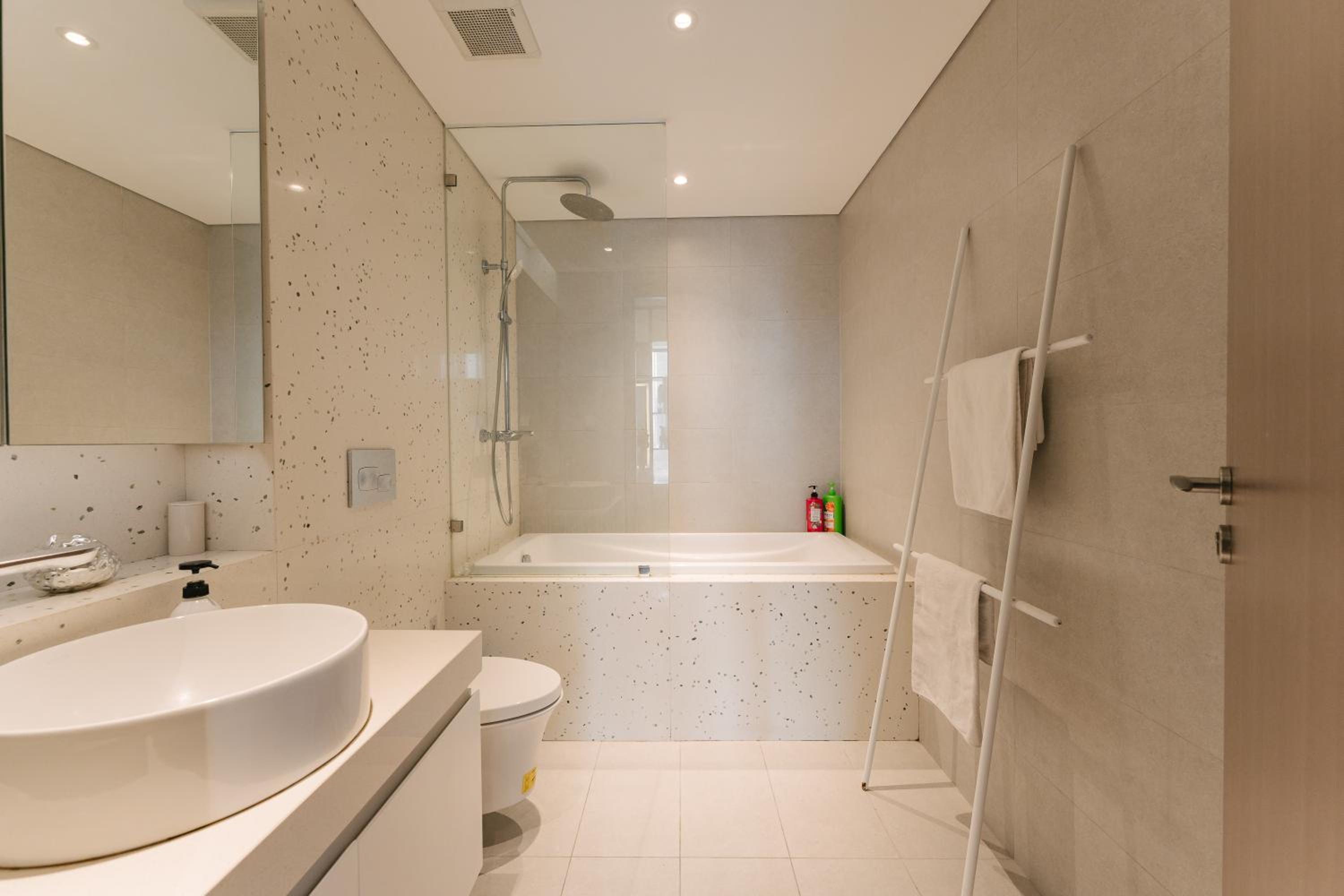 Vinhomes Metropolis Hanoi - South Land