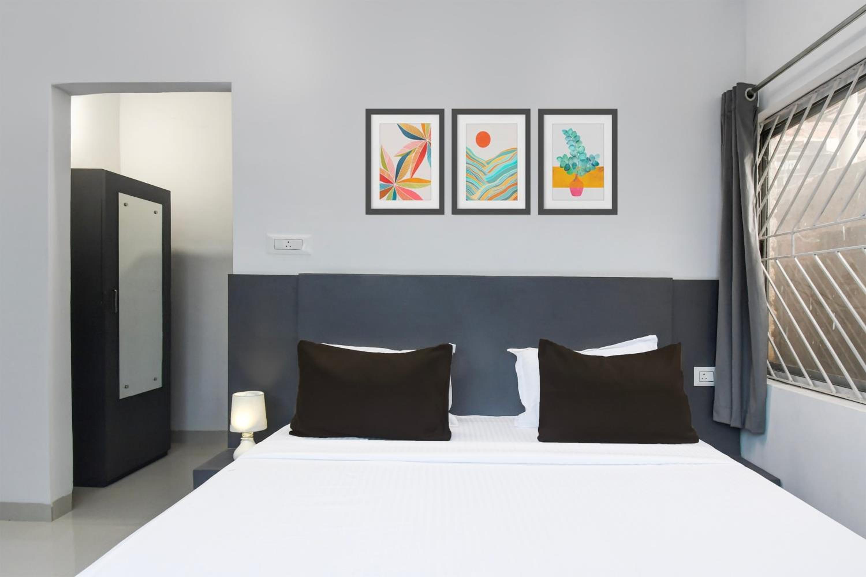Super Hotel O Silver Line view 2