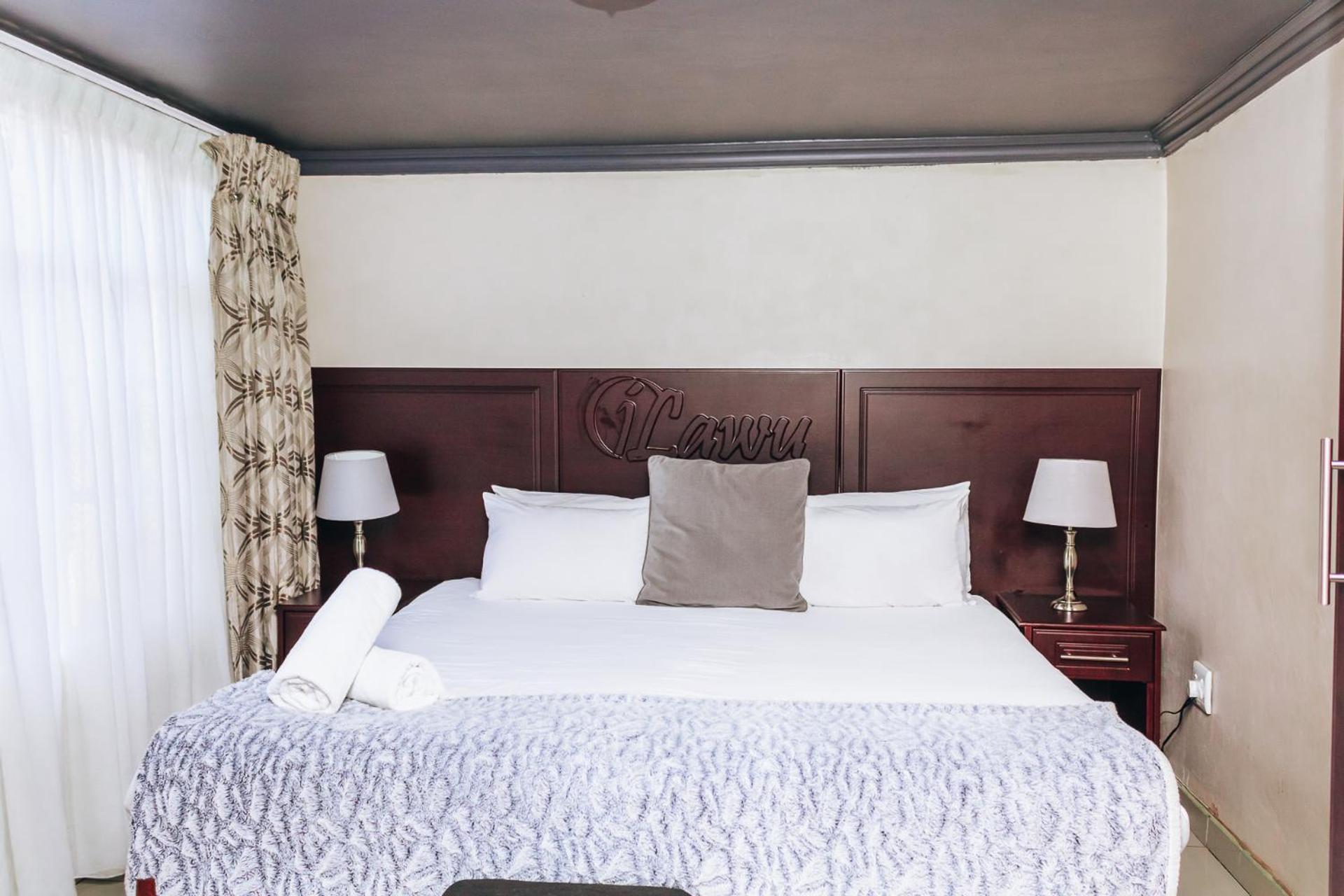 New England Guest House by Ilawu