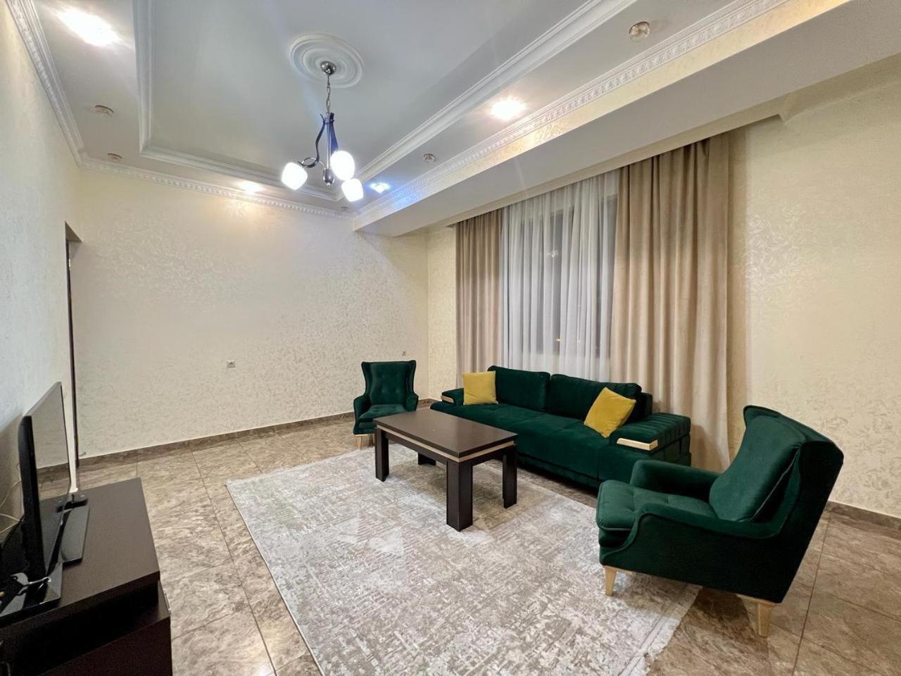 Top Location City Center, Modern Large Apartment with Separate Spacious Living room and Kitchen, Balcony and 2 Bedrooms