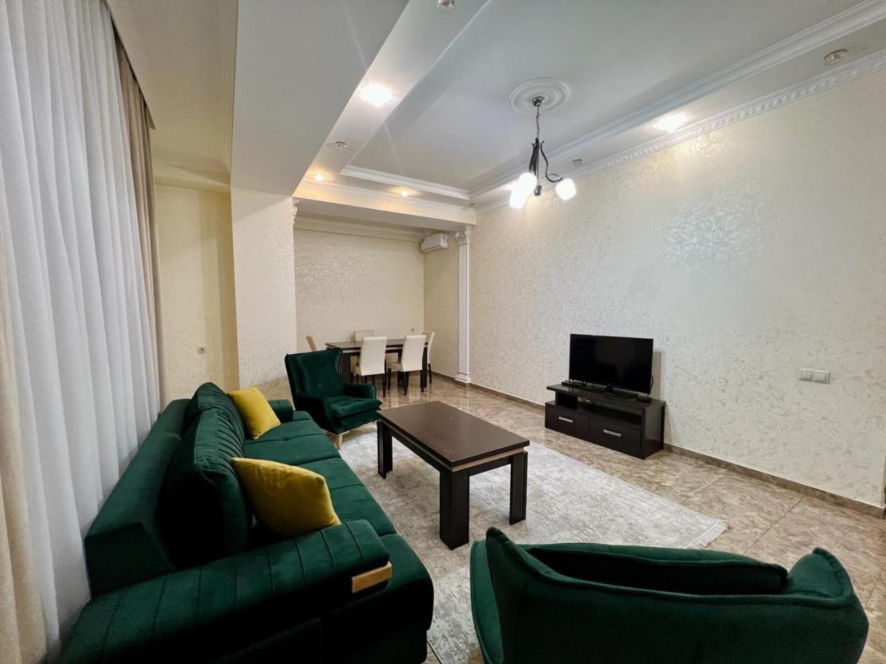 Top Location City Center, Modern Large Apartment with Separate Spacious Living room and Kitchen, Balcony and 2 Bedrooms