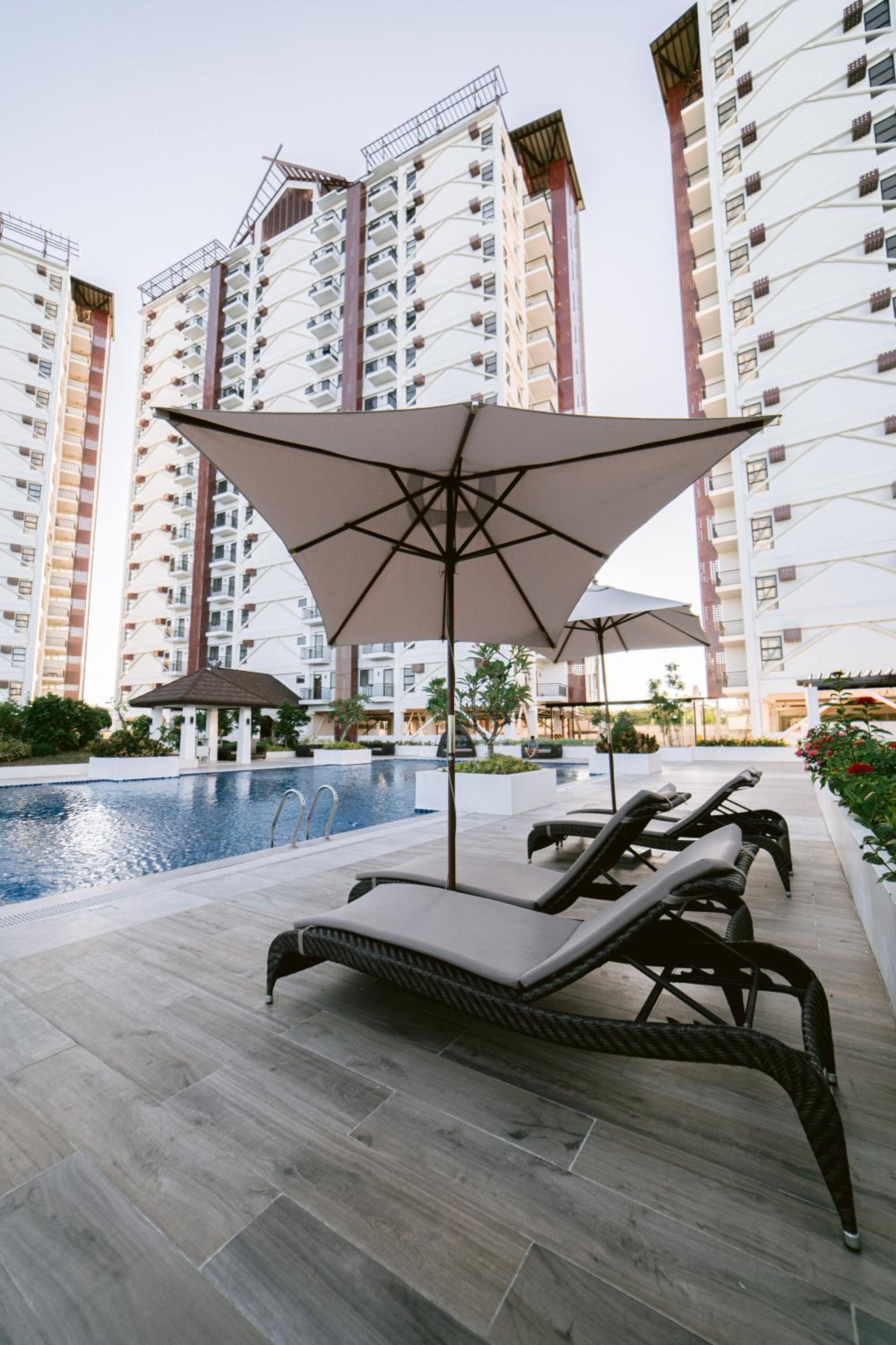 Royal Oceancrest Mactan Condominium Unit 1418A view 5