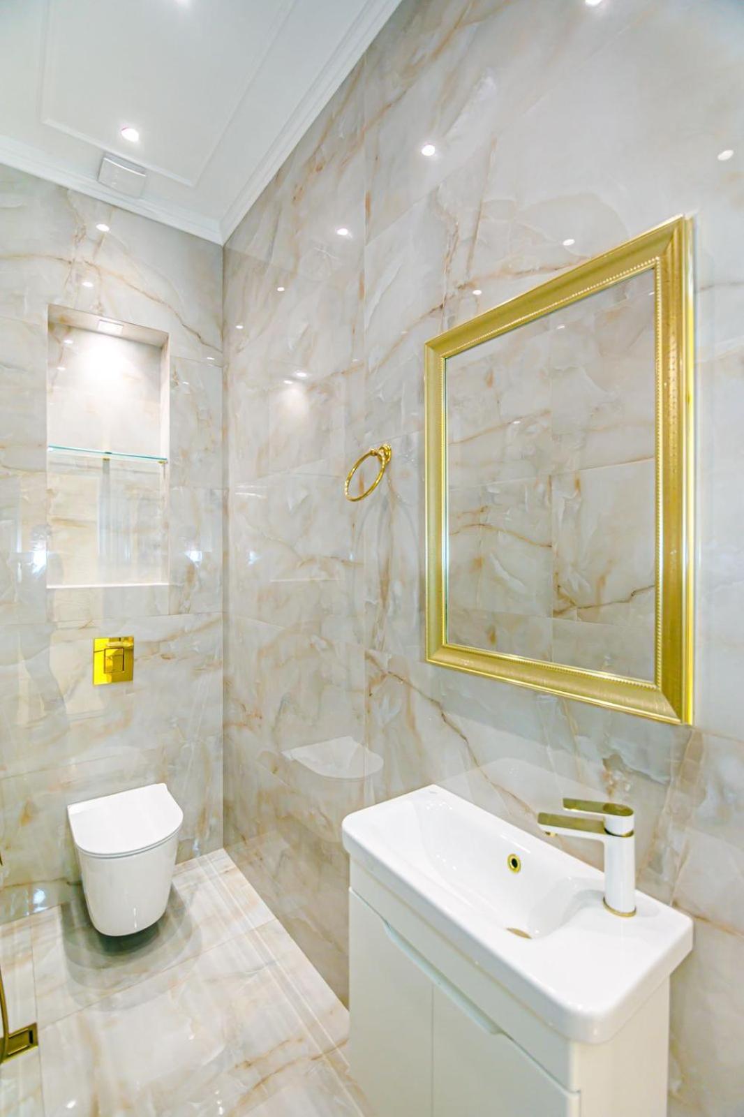 VIP Apartment Near Hiltton