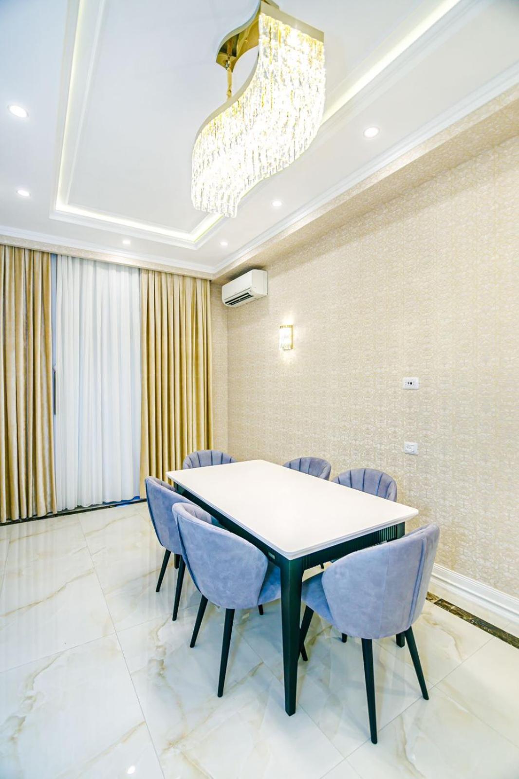 VIP Apartment Near Hiltton
