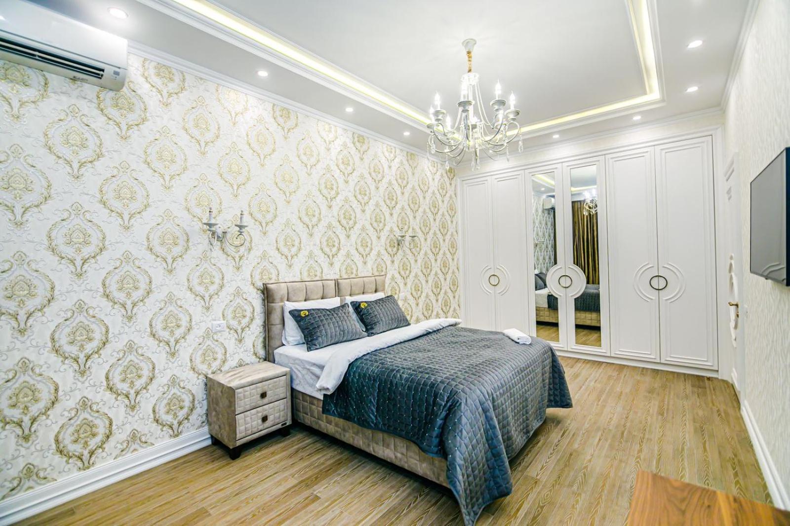 VIP Apartment Near Hiltton