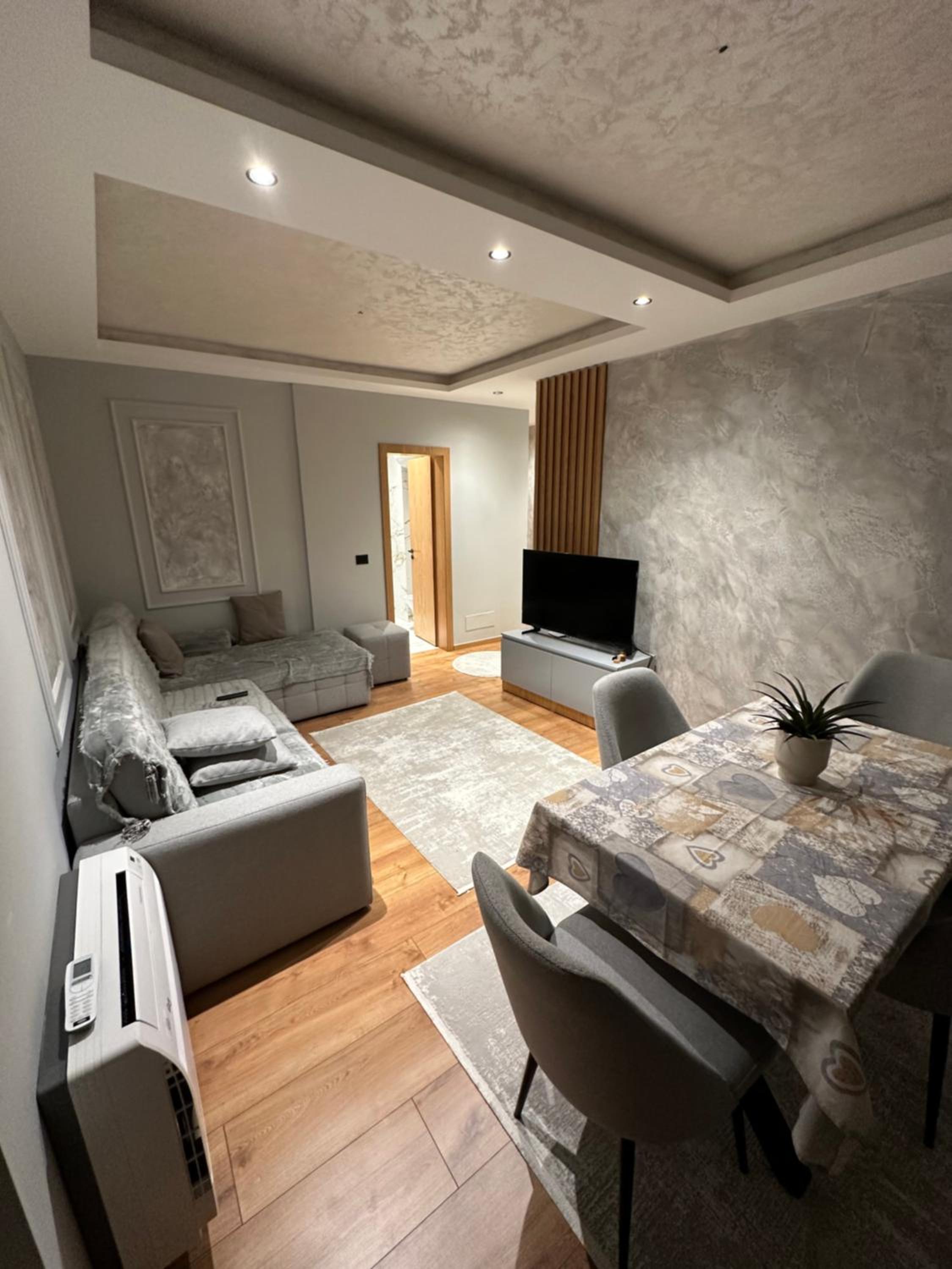 Luxury Apartments Shiba 02