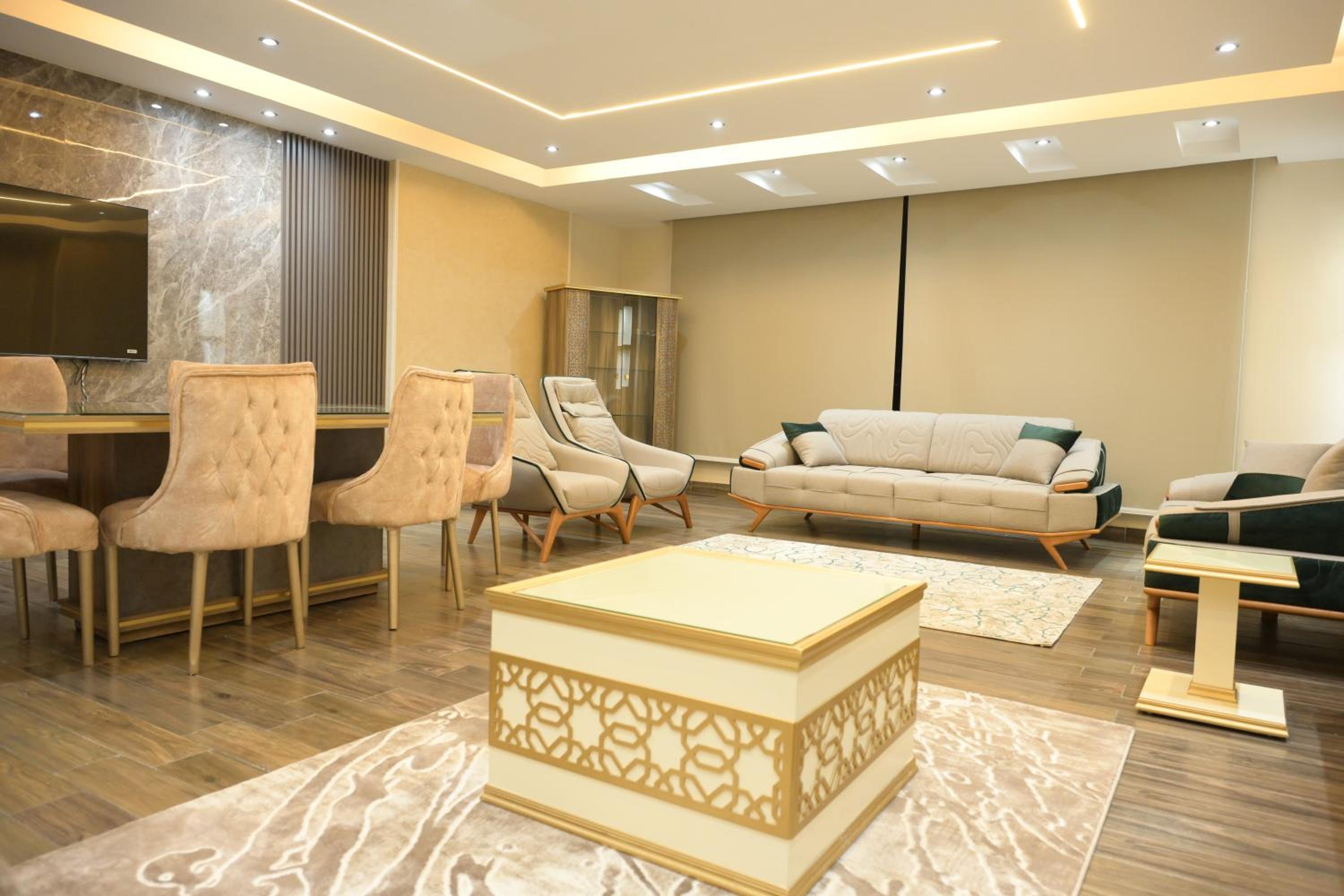 EGM-D-32 Three bed room apartment
