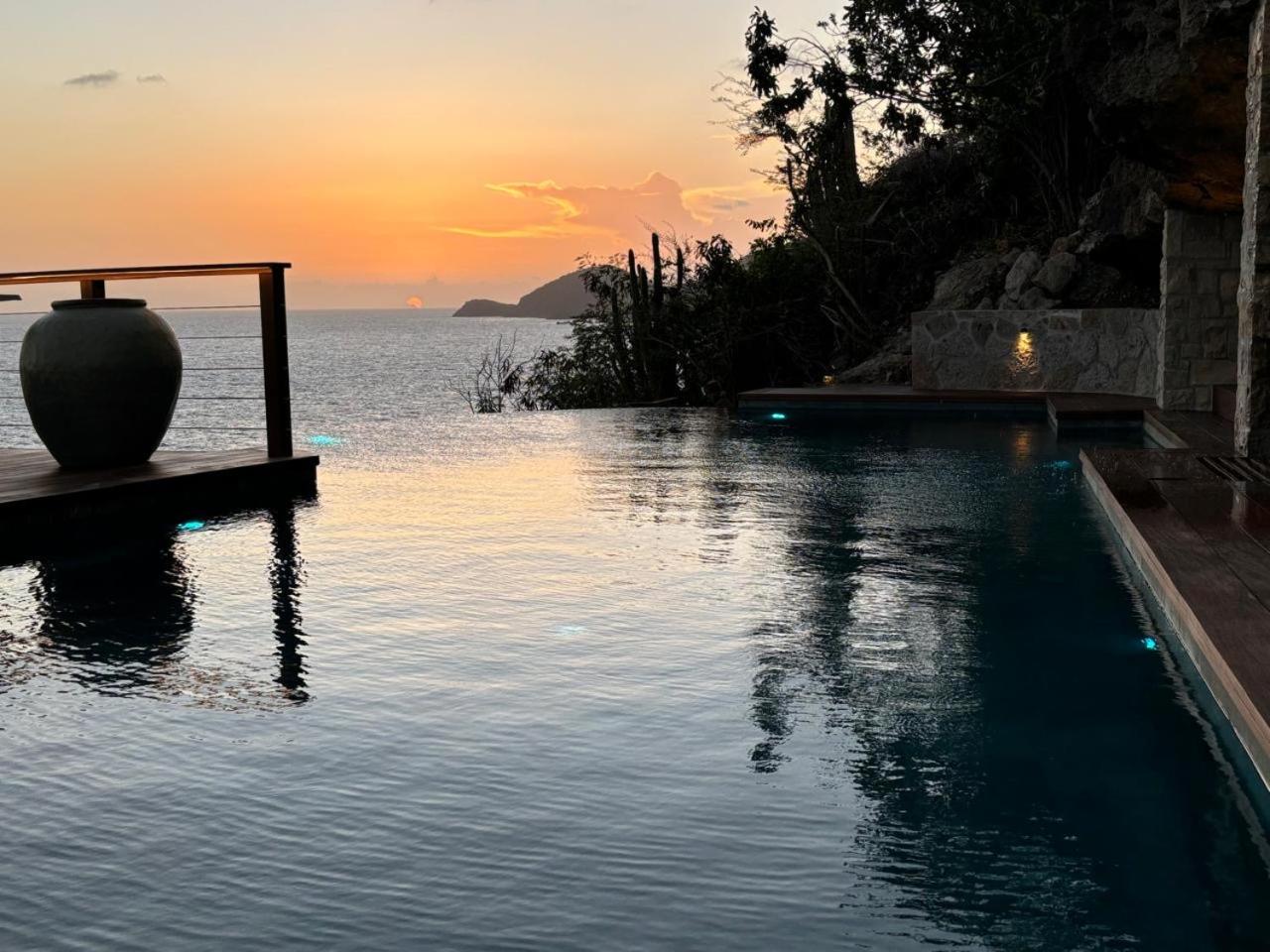 Dolcevita Cliff Resort by KlabHouse