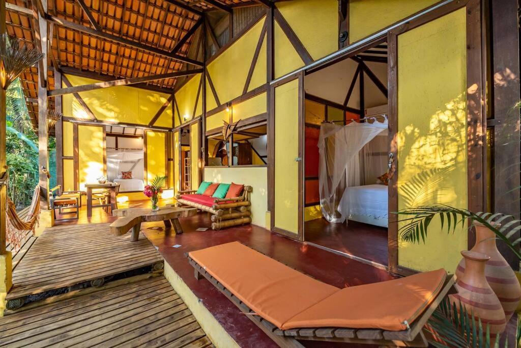 Casa Amarela Barra Grande Bahia