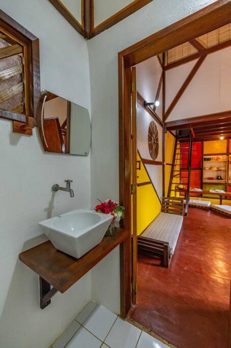 Casa Amarela Barra Grande Bahia