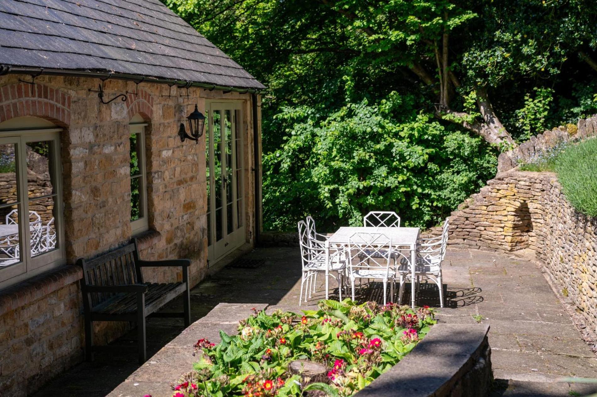 The Millstream 3 bedroom in the Cotswolds view 4